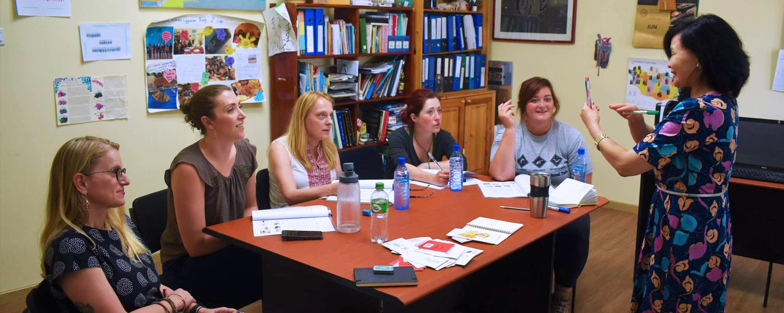 Language-v3-PS2500 people learning